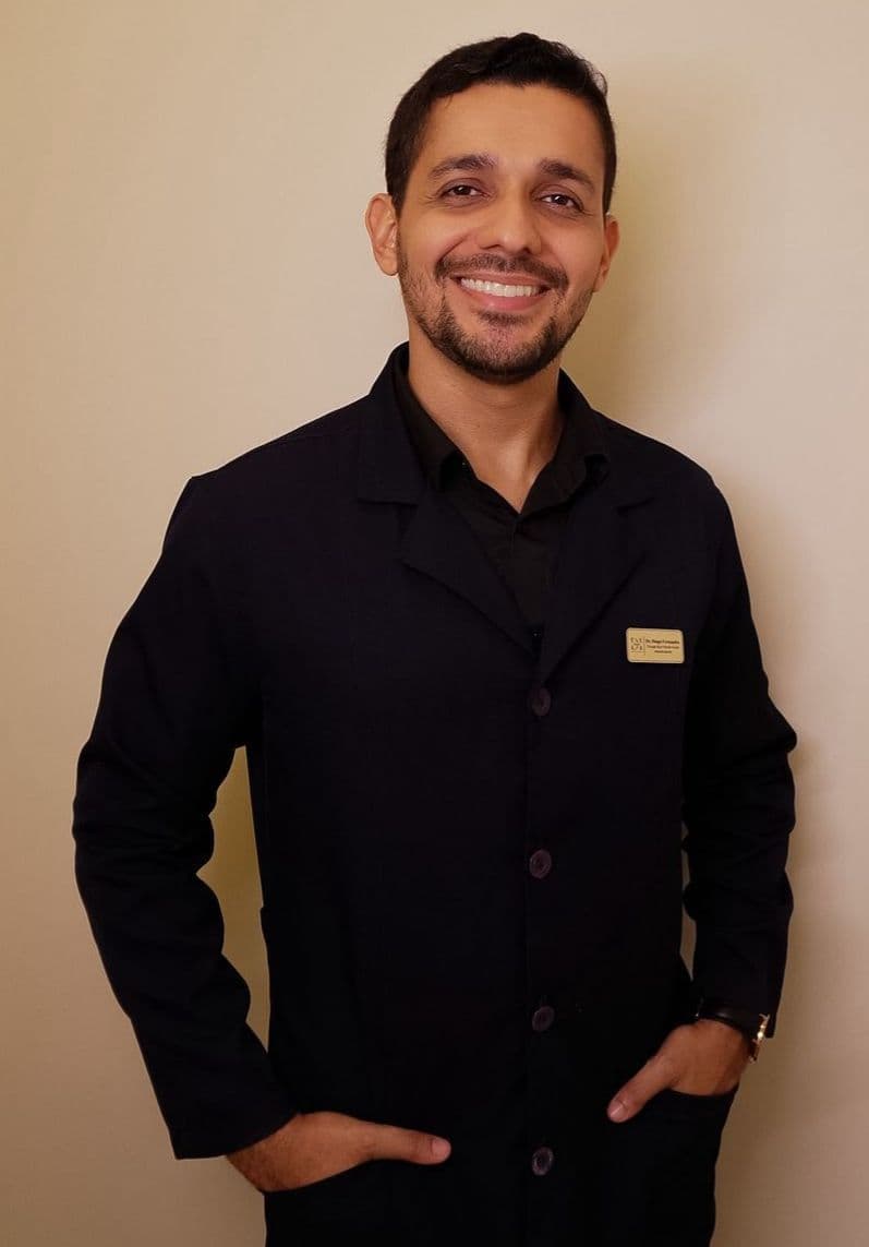 Dr. Diogo Fernandes - Di Facciale Odontologia
